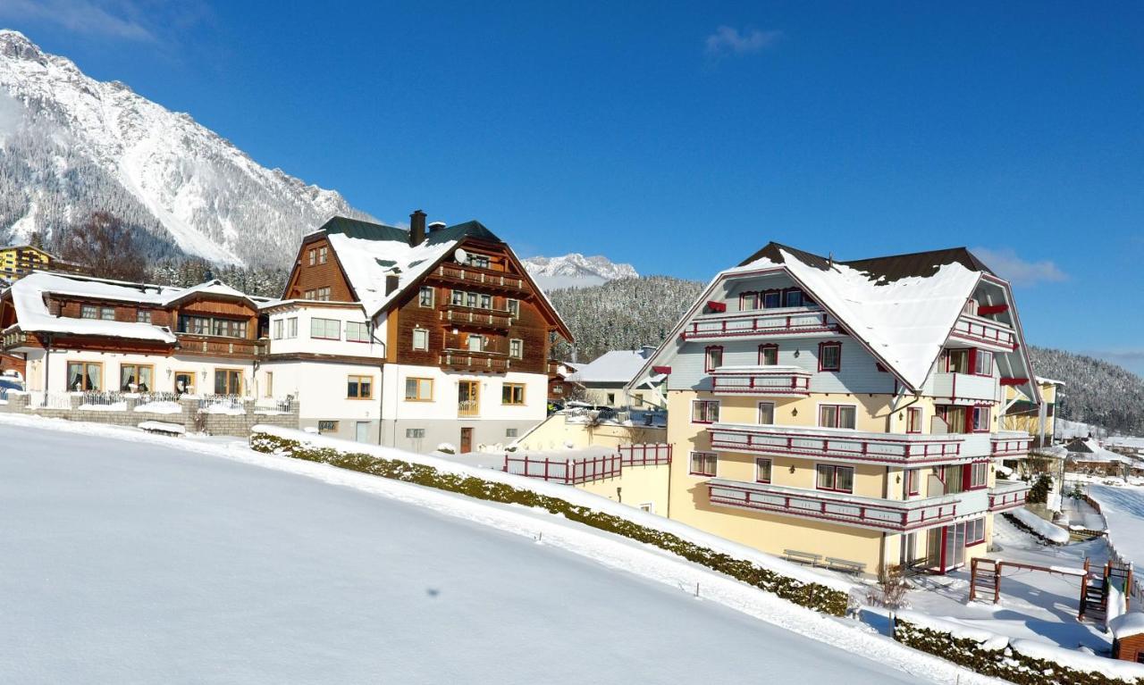 Hotel Neuwirt Ramsau am Dachstein Exterior foto
