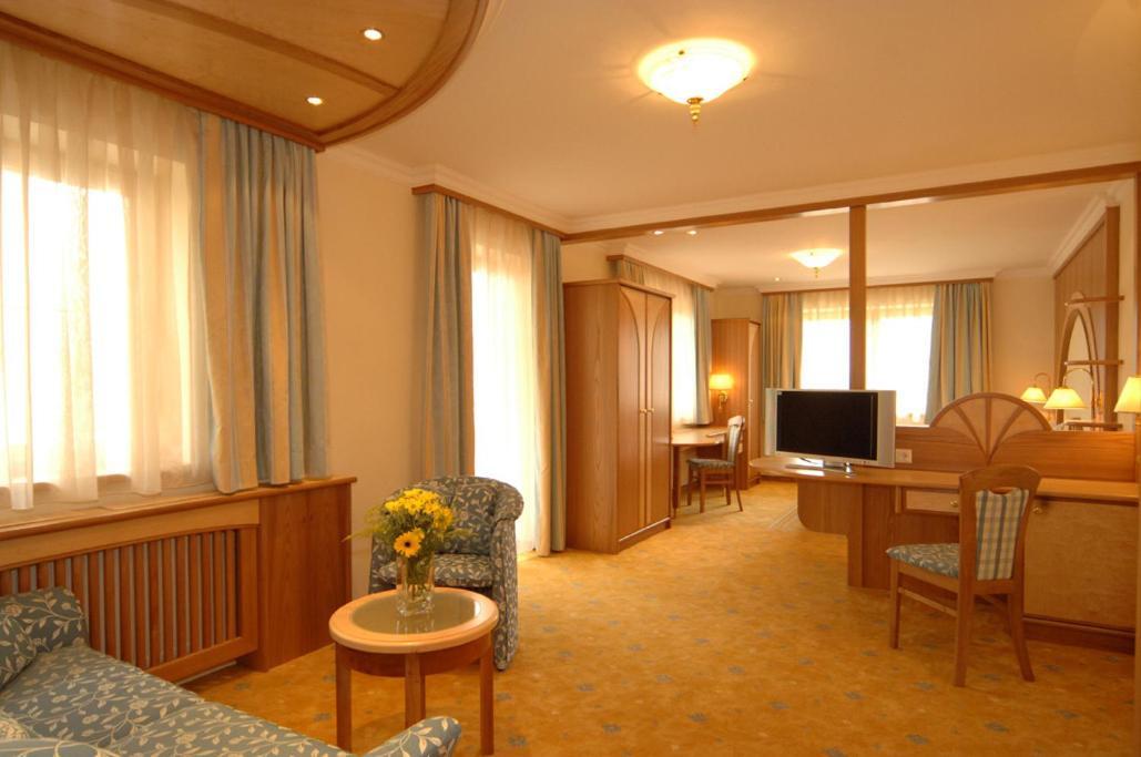 Hotel Neuwirt Ramsau am Dachstein Quarto foto
